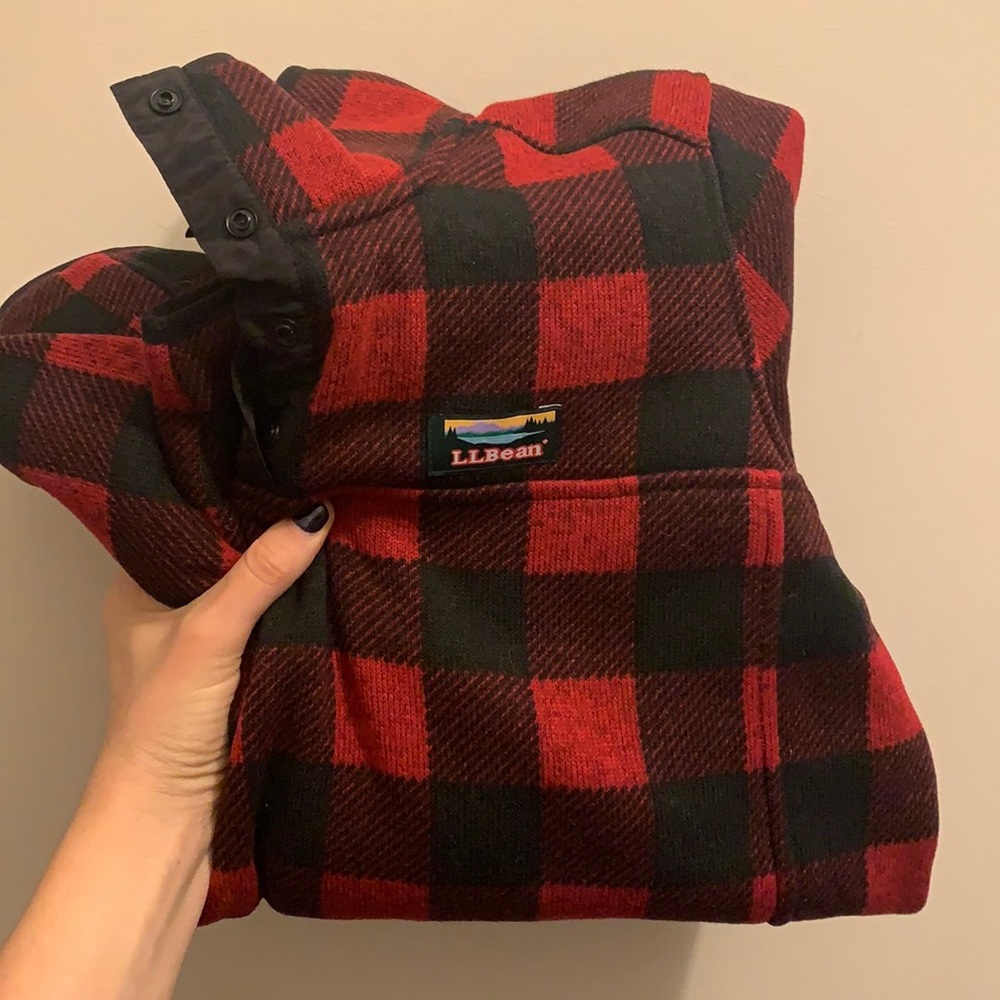L.L.Bean large, Buffalo plaid pull-over sweater fleece, never worn